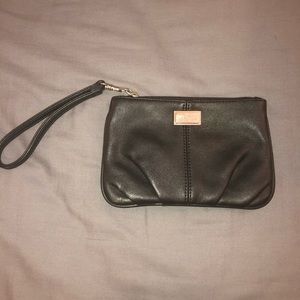 Express Corner Zip wristlet in black